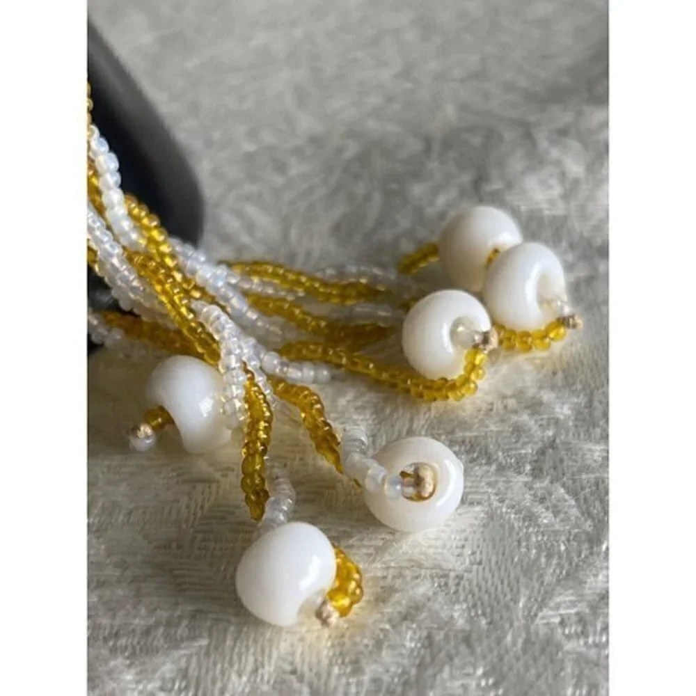 1920s Sautoir Long Yellow n White Glass Beaded Lariat Flapper Necklace Fringe